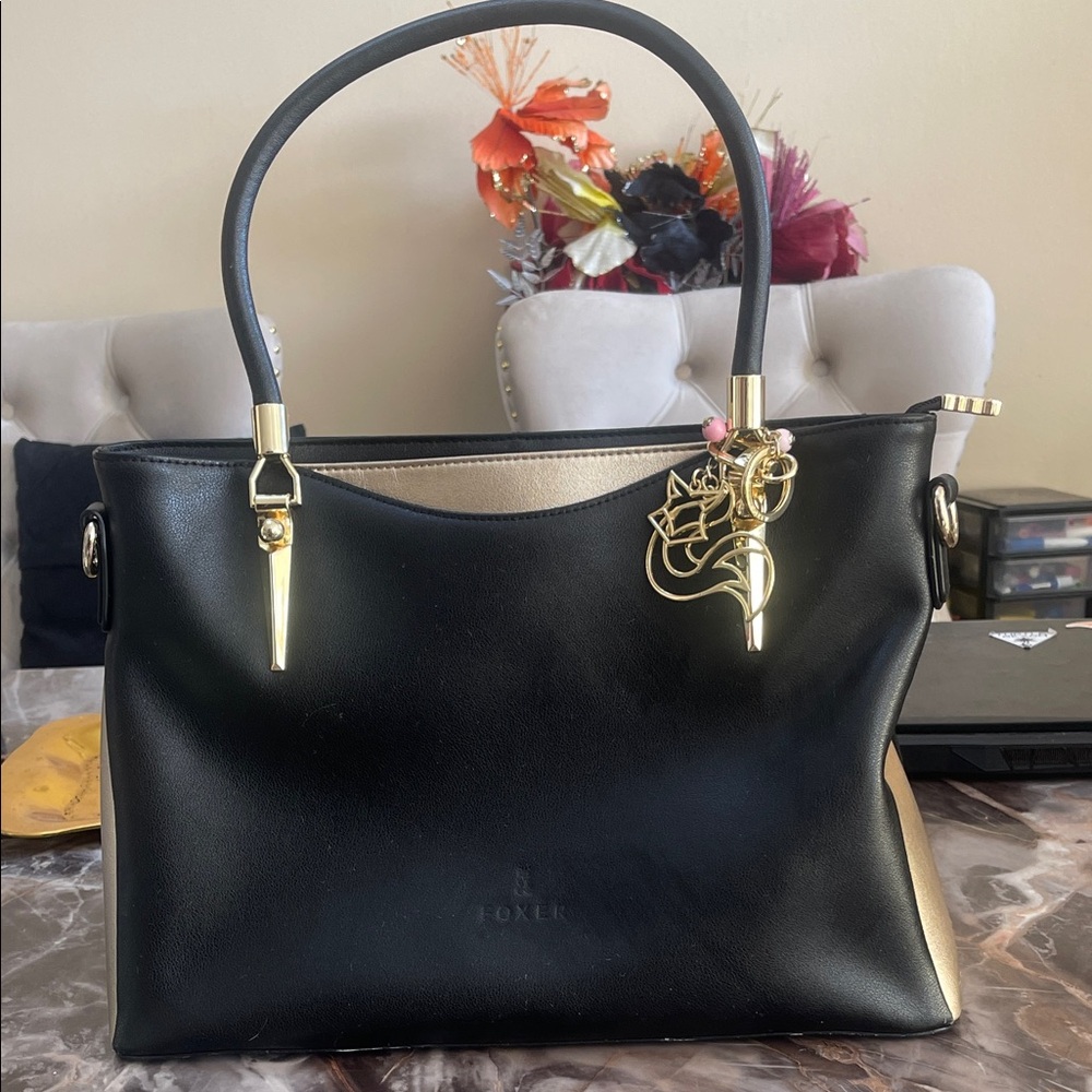 Fox Luxe Black and Gold Shoulder Bag